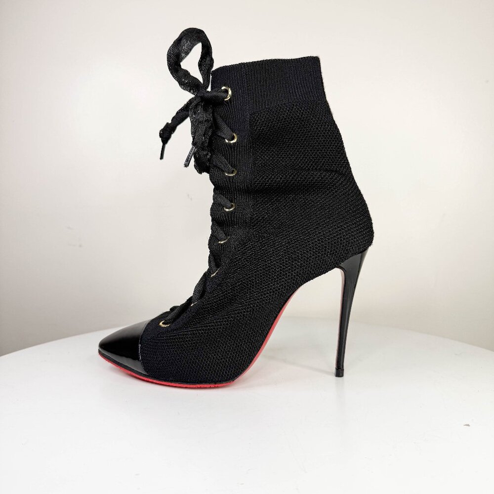 ⛔️RESERVED⛔️ Louboutin Frenchie Lace Up Boots